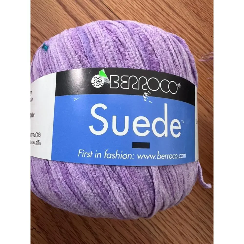 N/A art description suede